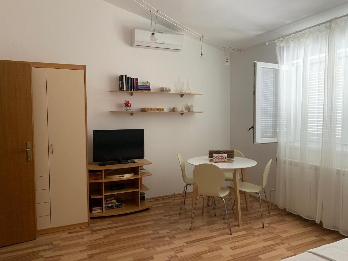N&N Apartments Jadranovo Εξωτερικό φωτογραφία